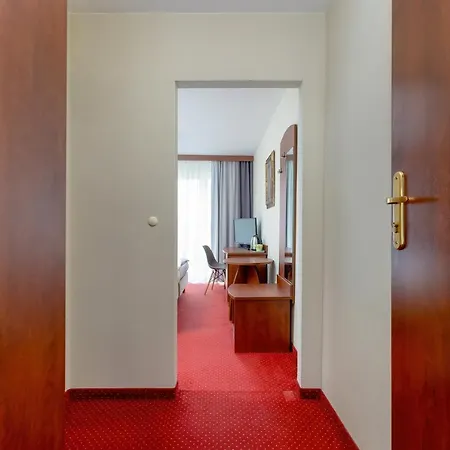 Resort Gryf 2*