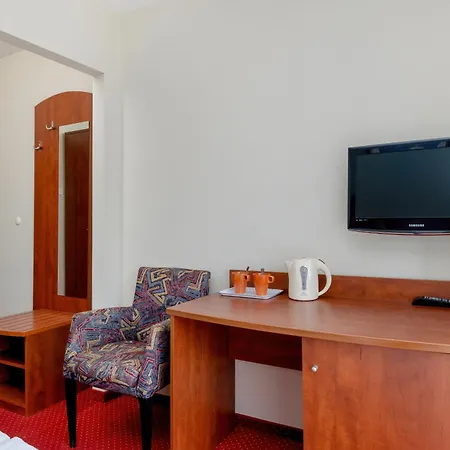 Gryf Ośrodek Ośrodek wypoczynkowy Międzywodzie