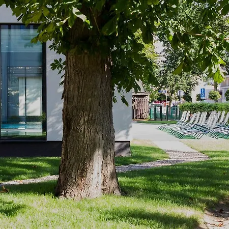 Gryf Ośrodek Ośrodek wypoczynkowy Międzywodzie