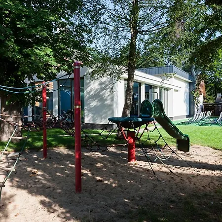 Gryf Semesteranläggning (resort)