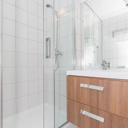 Ośrodek wypoczynkowy Gryf Ośrodek 2*